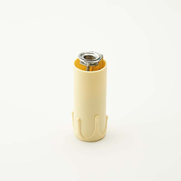 PORTALAMPADA A CANDELA COLORE AVORIO IN MATERIALE TERMOPLASTICO CON NIPLES E14 ALTEZZA 65MM FAI 