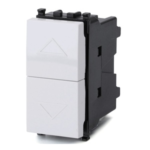 Materiale Elettrico / Placche serie Civili e Smart / Serie AVP ( Compatibile VIMAR PLANA)
